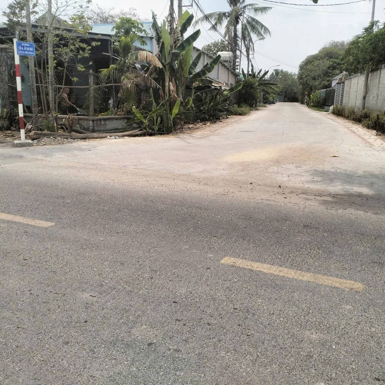Bán nhà vườn 1/ngắn đường Sông Lu xã Trung An Củ Chi TPHCM, DT: 27x42m.
