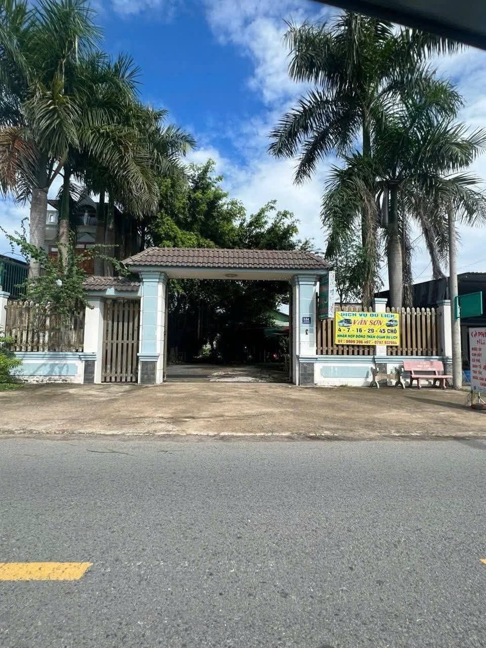 Bán đất thổ cư mặt bằng kinh doanh buôn bán MT đường Suối Lội xã Tân Thông Hội Củ Chi TPHCM, DT: 14x43m.