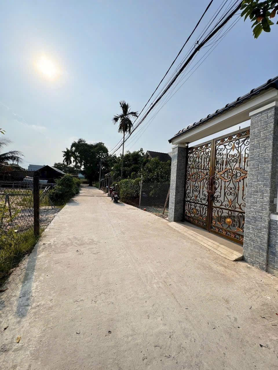 Bán đất 115m² full thổ cư ngang 5m giá 3 tỷ tại Đường Tân Hiệp 39+40 Xã Hóc Môn Ms117