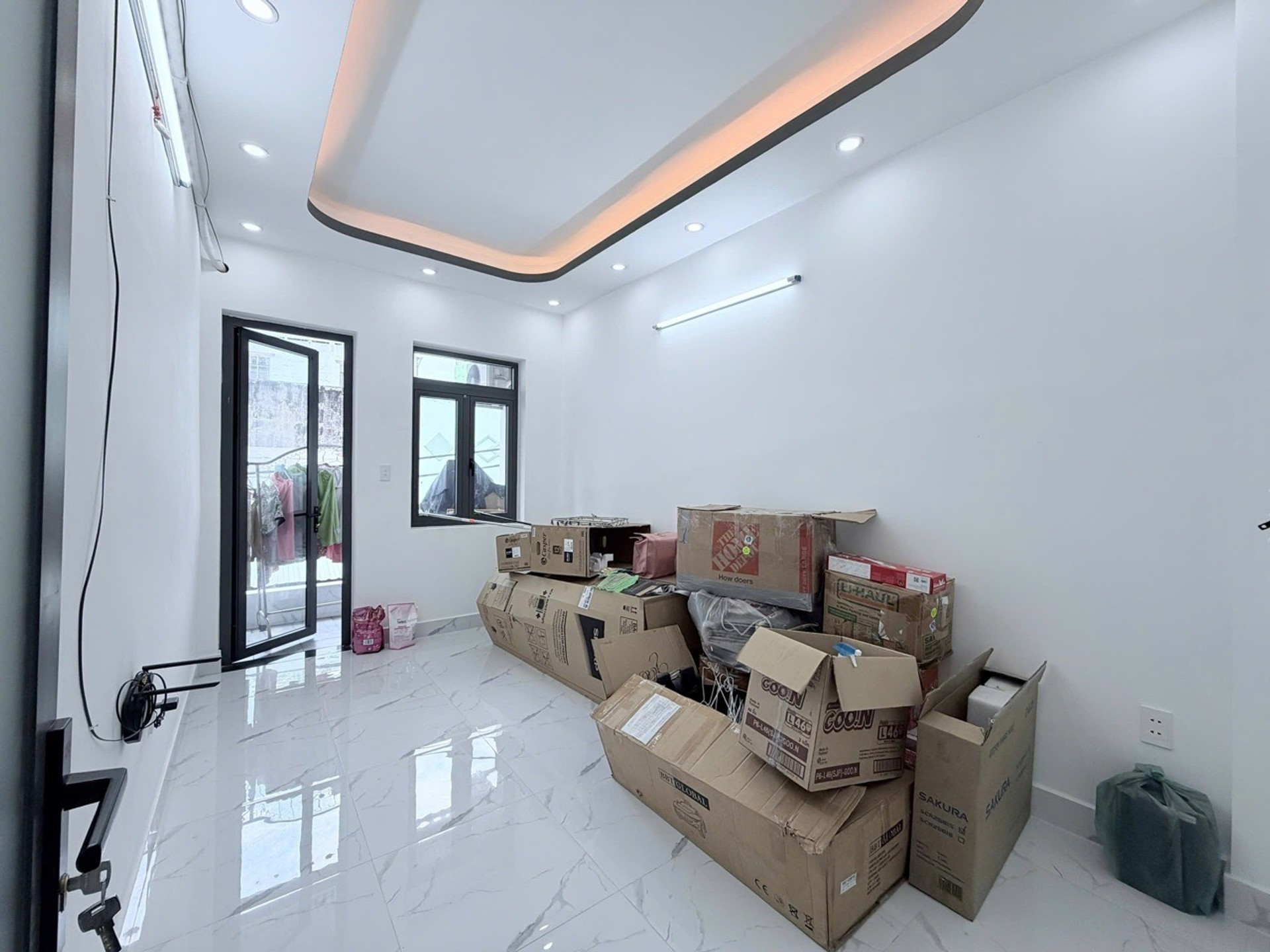 HÀNG HIẾM  Q6 - NHÀ MỚI Ở NGAY - CÓ PN DƯỚI TRỆT - NHỈNH 5 TỶ