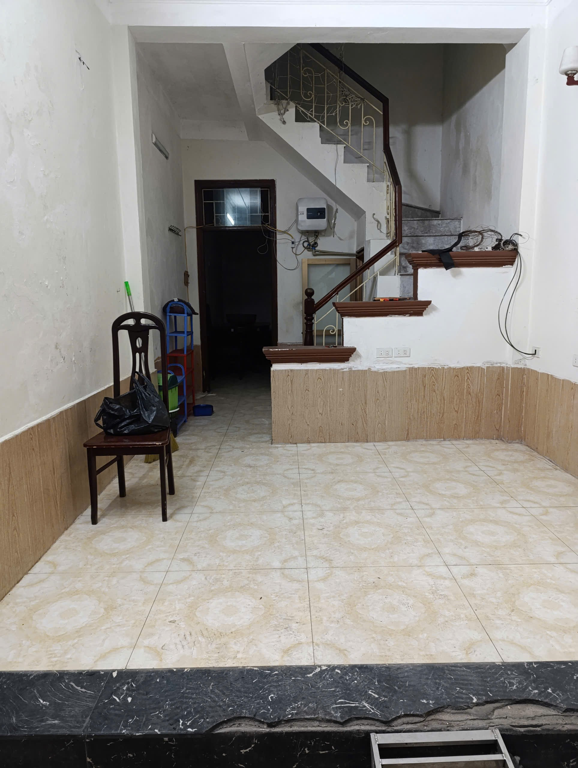 Cho Thuê Nhà Phố Tân Mai - Hoàng Mai/ 40M² 4 Tầng 4 Ngủ - Giá Thuê 10 tr