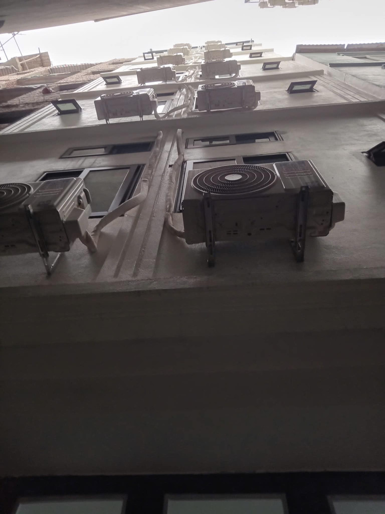 BÁN TÒA CCMN ĐƯỜNG TRIỀU KHÚC. 80M2 XÂY 7 TẦNG. THANG MÁY. 24 PHÒNG KK.