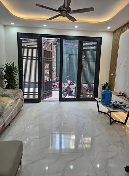 BÁN NHÀ NGÕ Ô TÔ,Ô TÔ VÀO NHÀ CHỈ HƠN 8 TỶ,PHỐ TÂN TRIỀU MỚI,THANH TRÌ,NHÀ ĐẸP Ở NGAY