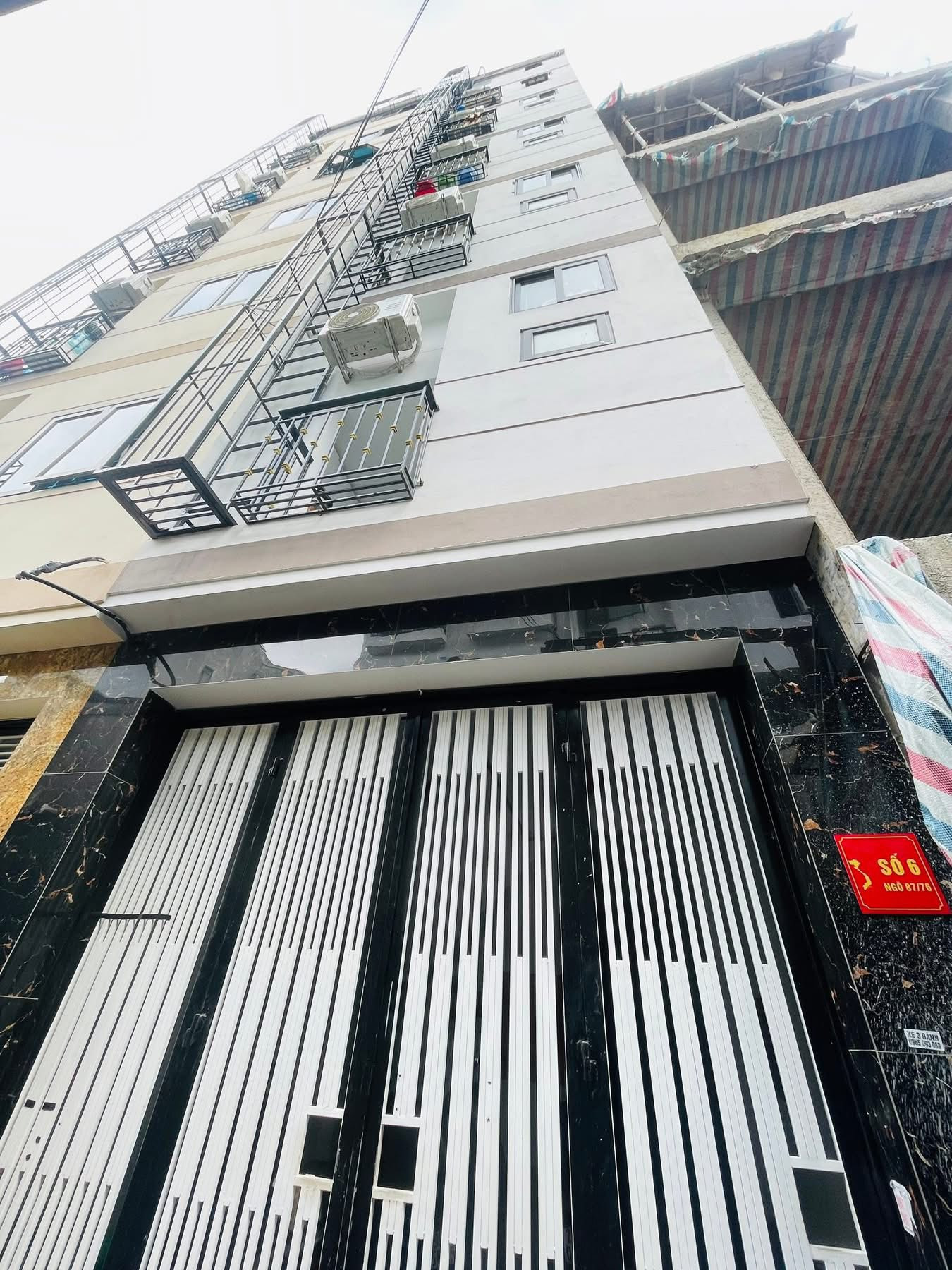 Bán tòa CCMN Yên Xá, PCCC đầy đủ, DT 45M2 8 tầng 13PKK giá 12,8 tỷ DT 50 TR.THÁNG