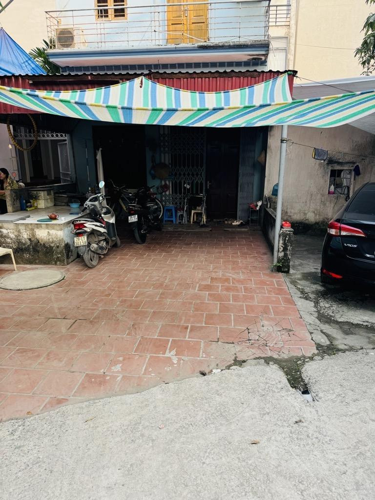 Bán đất tặng nhà 3 tầng Bắc Từ Liêm oto đỗ sân, 82m2