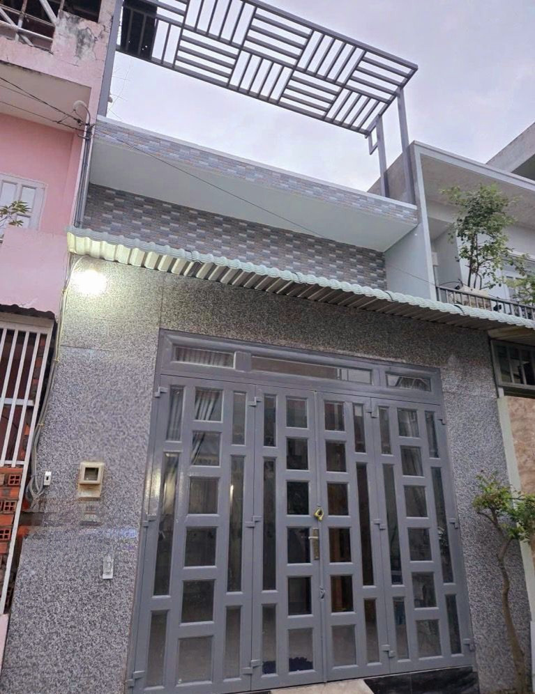 Nhà mới đẹp Bình Tân,5x14m ,HXH chỉ 4tỉ hơn!