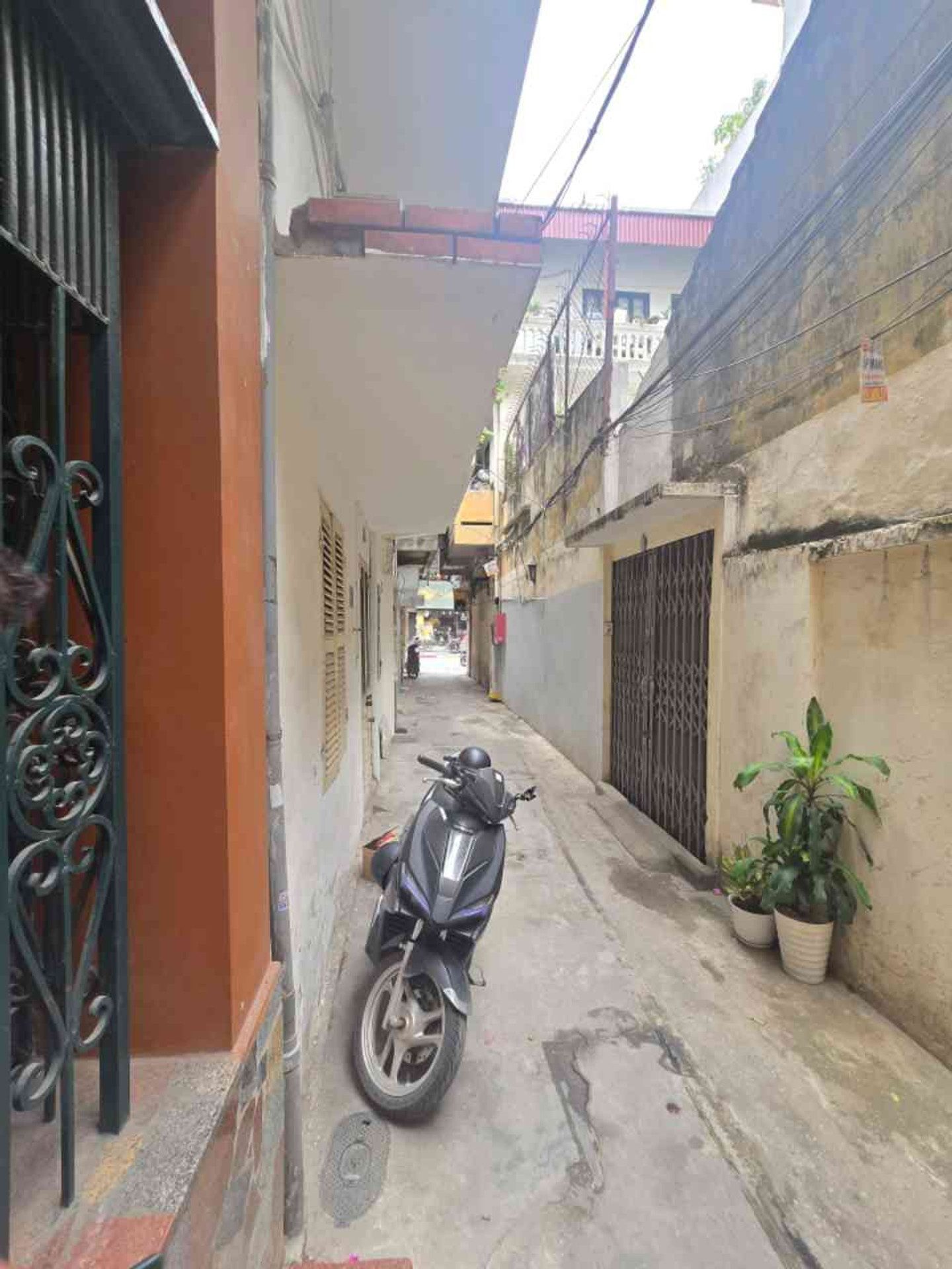Tây sơn, 43m x 3 tầng x Mt 5.8, dân xây ngõ nông, an sinh đẳng cấp