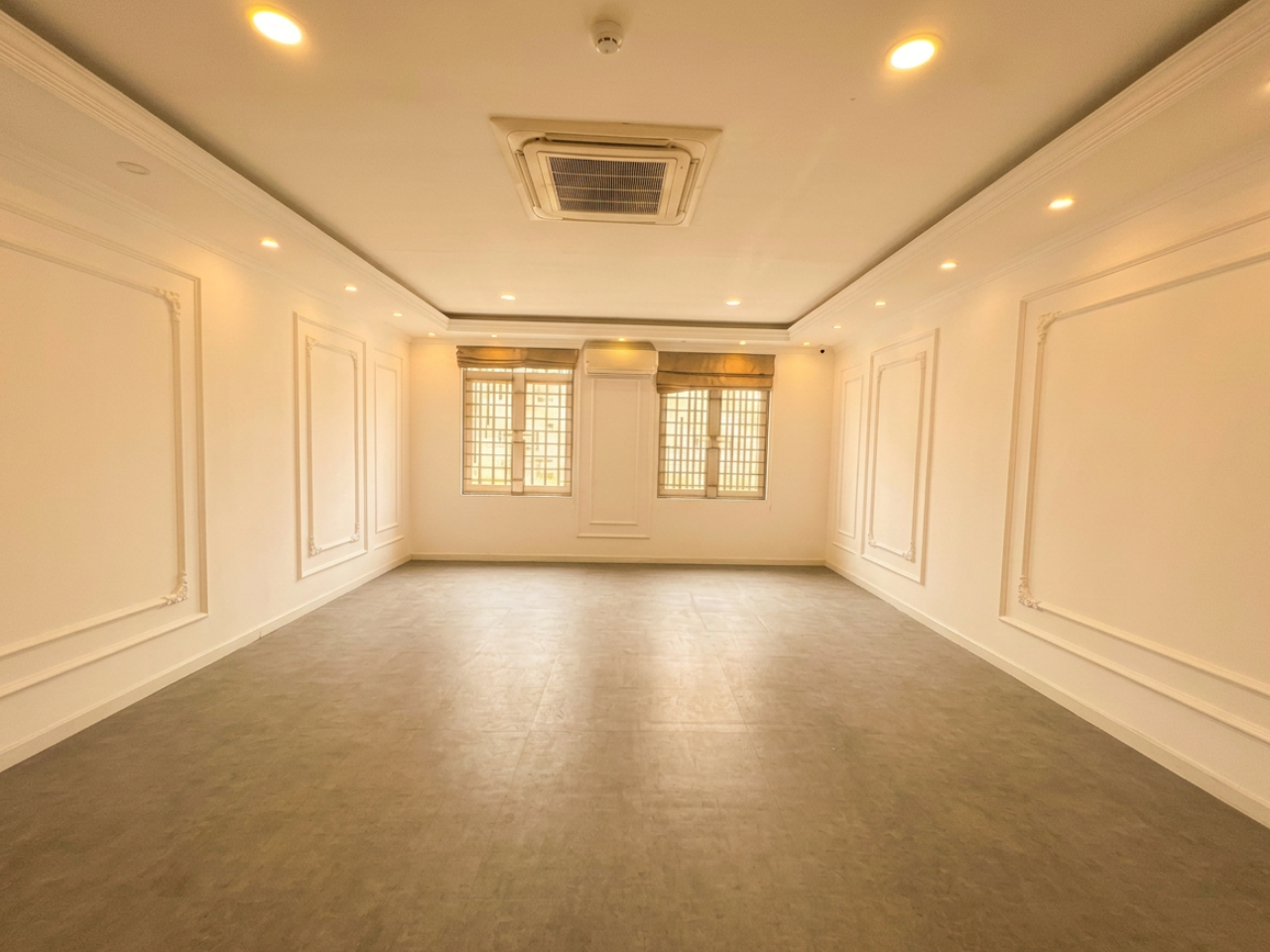 BÁN GẤP NHÀ MẶT PHỐ TÂY SƠN, ĐỐNG ĐA, DT 70m² x5T ,MT 6m, VỈA HÈ RỘNG, CHỈ 26.5 TỶ – VỊ TRÍ VÀNG