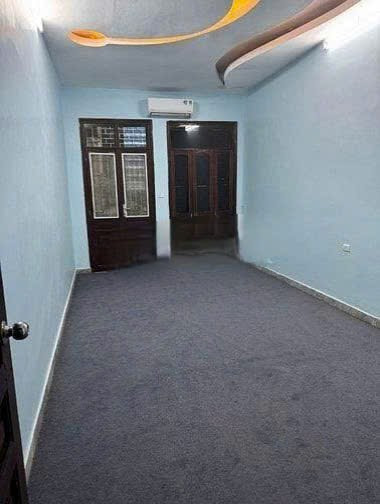 Cho Thuê Nhà Tây Sơn - Đống Đa/ 70M² 3 Tầng 6 Ngủ - Ở, Kinh Doanh VP,, Ô Tô Đỗ Cửa - Giá Thuê 30tr