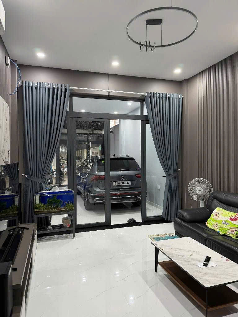 Mặt Tiền Khu Tây Thạnh Tân Phú - DT: 100m2 (4,5mx24m) - Thang Máy - Đúc 3 Lầu 6PN Nhỉnh 14 Tỷ TL Mạnh