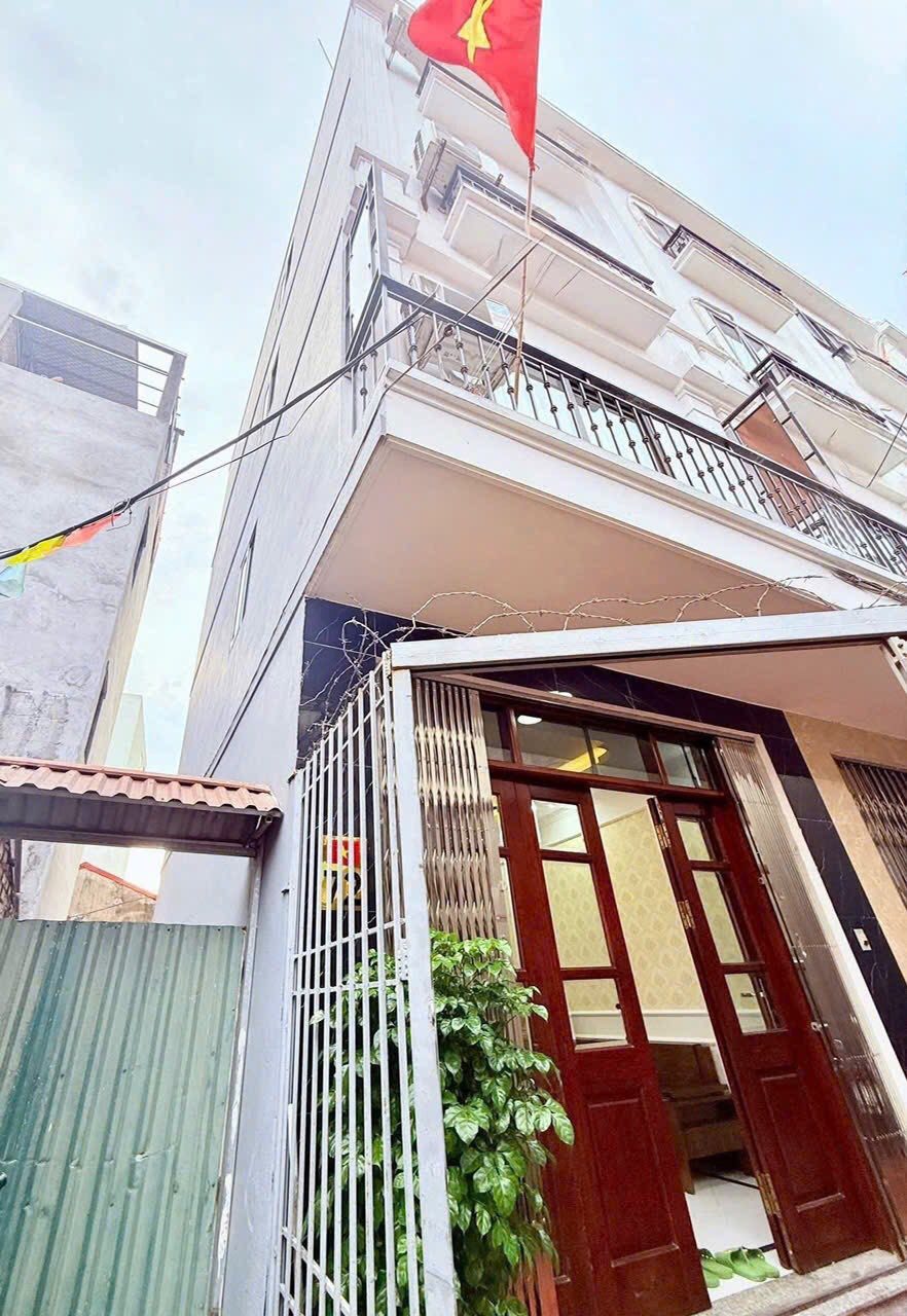 Nhà đẹp Tây Tựu - 30m 4T - Lô góc nở hậu - Ngõ thông VĐ 3.5 - Full nội thất.
