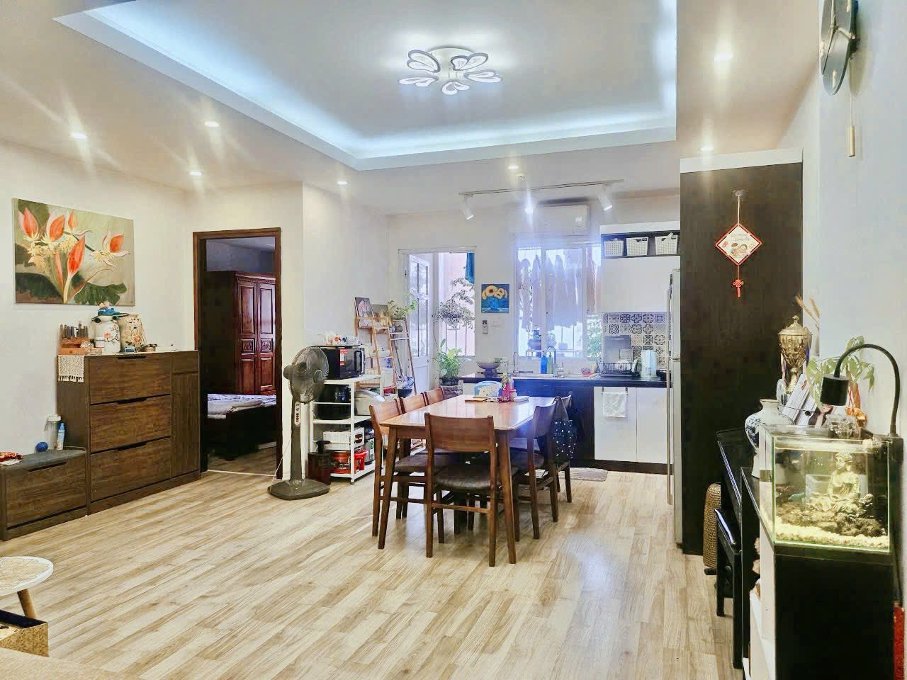 Bán căn hộ Tòa CT2B - Thạch Bàn-  88m² |3PN |2VS.