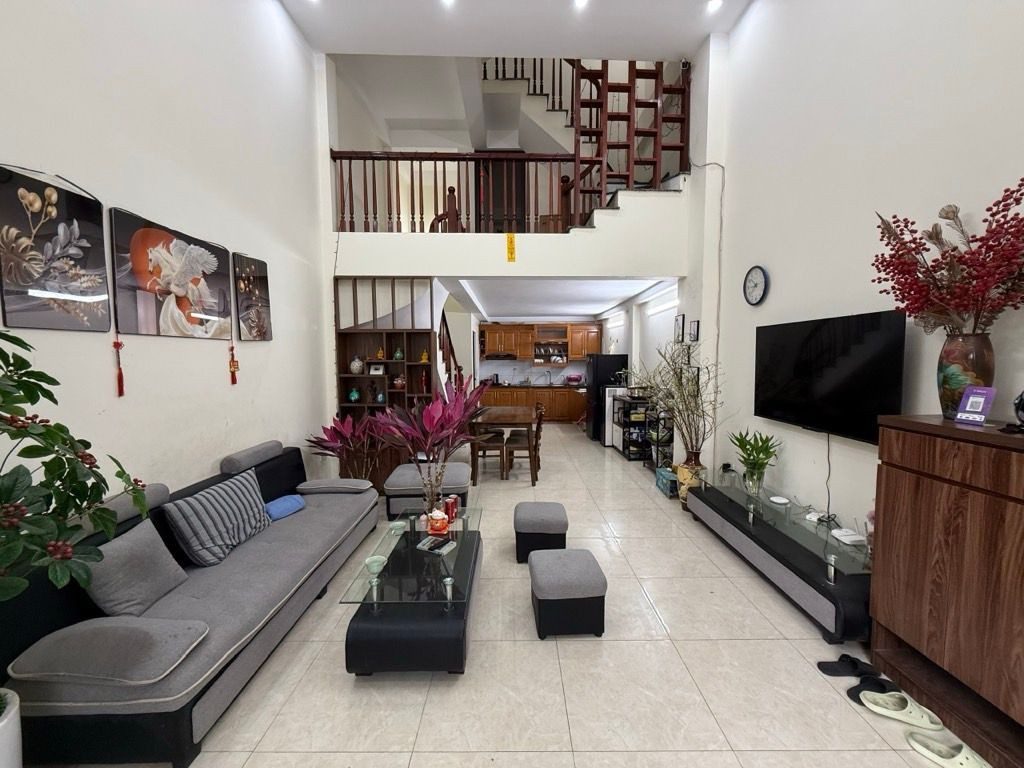 🏘️ BÁN NHÀ THẠCH BÀN - KINH DOANH - TƯƠNG LAI MẶT PHỐ - 12.6 TỶ 🚘