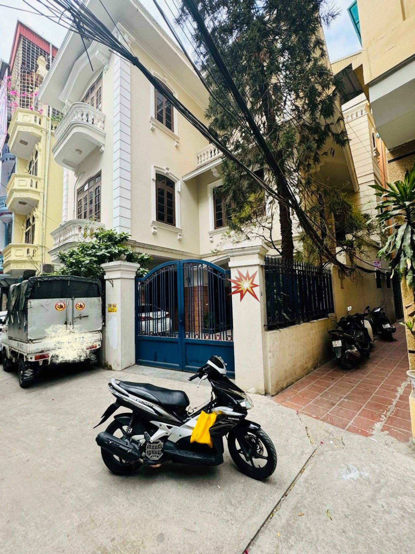 Bán nhà 154m² full thổ cư ngang 11m giá 46 tỷ tại Đường Thái Hà Phường Đống Đa