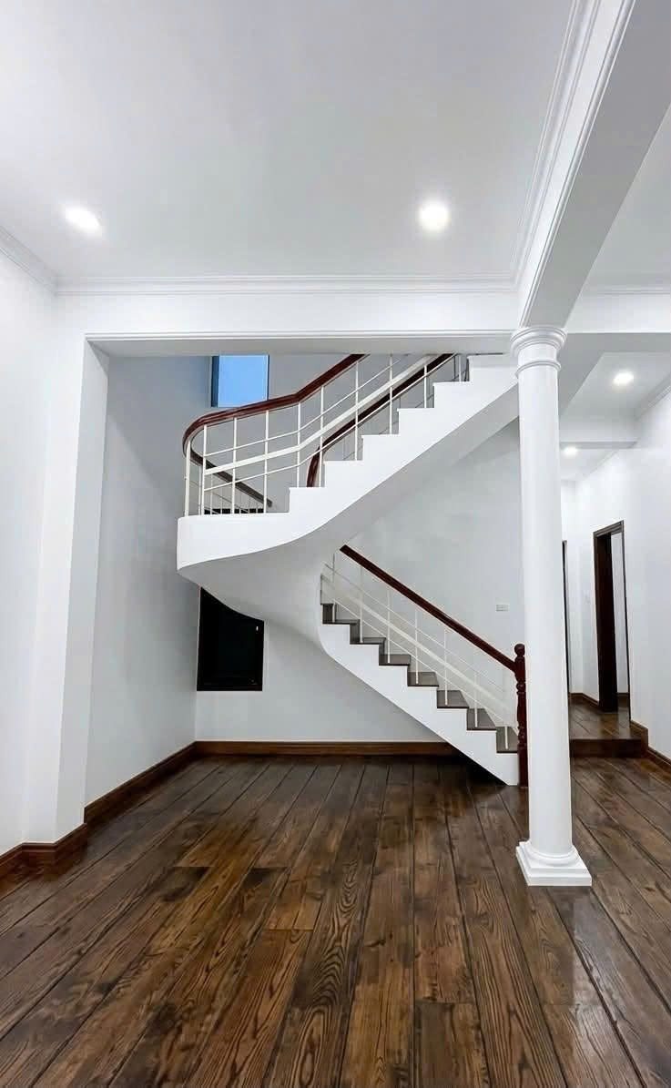 🏡 THÁI HÀ – Ô TÔ TRÁNH – 5 TẦNG – CHỈ 22 TRIỆU/THÁNG