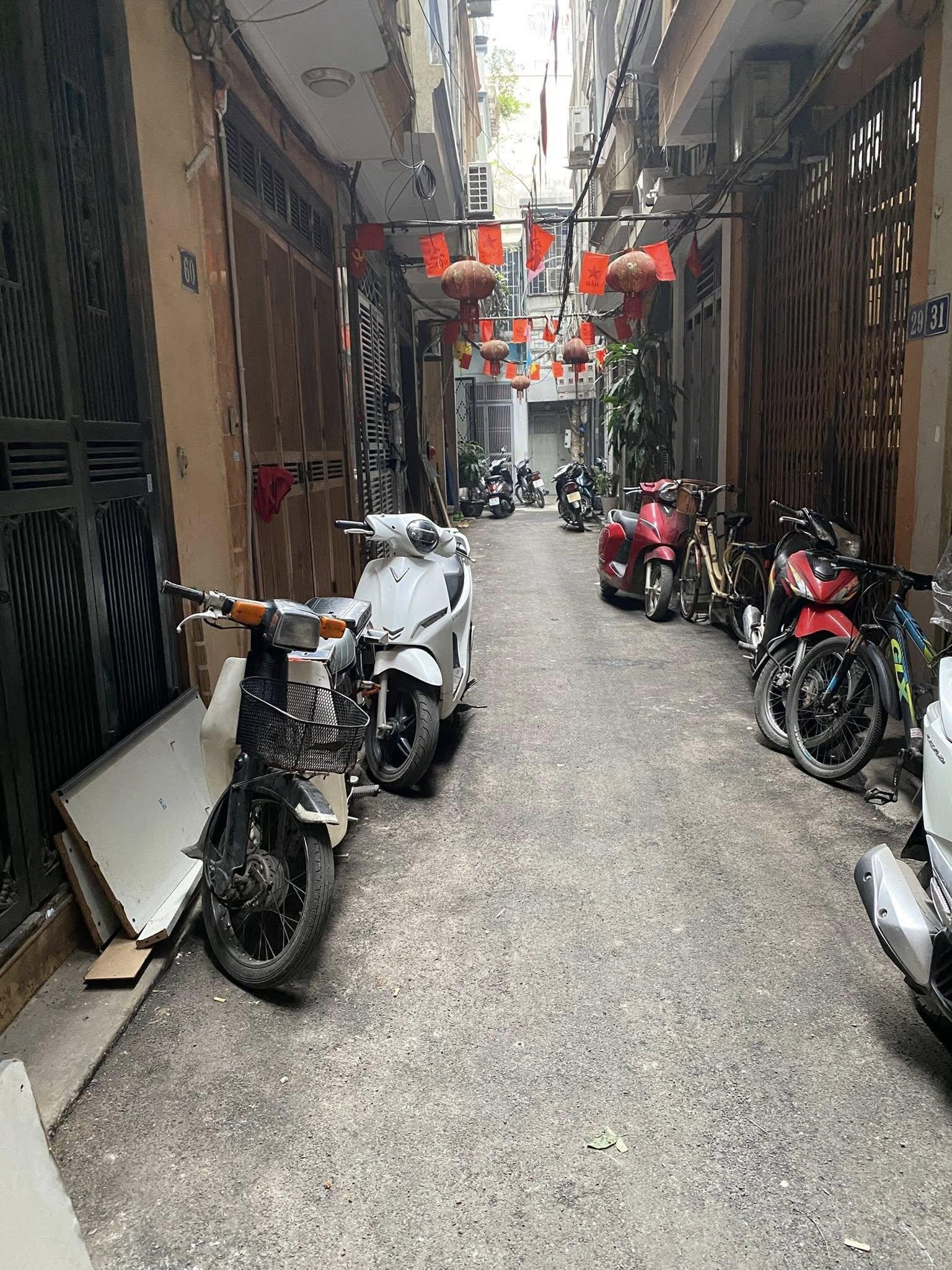 Bán Nhà riêng 54m² thổ cư 54m² giá 12 tỷ tại Đường Thái Thịnh Phường Thịnh Quang Quận Đống Đa Hà Nội