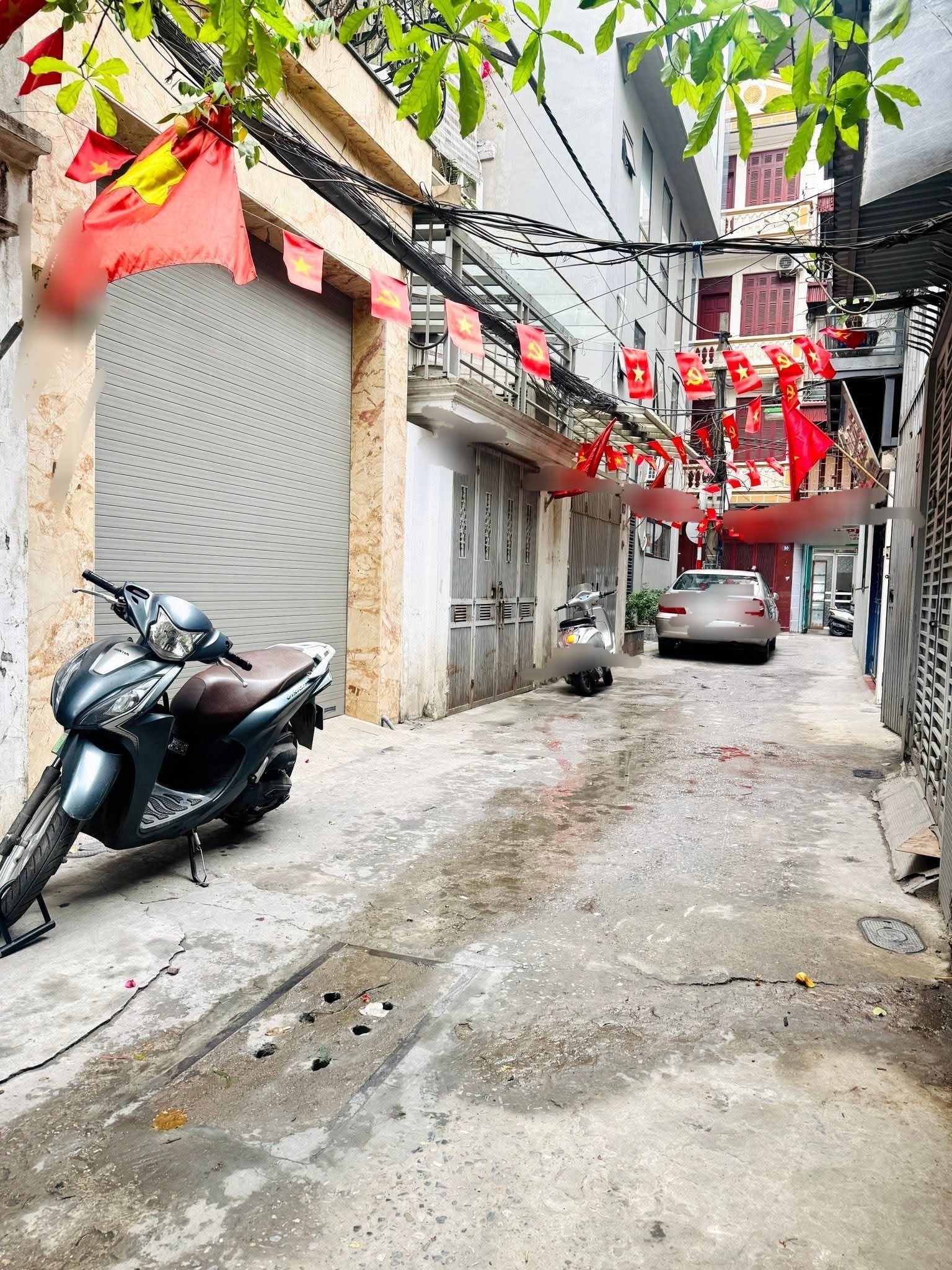 TRUNG TÂM QUẬN ĐỐNG ĐA, NHÀ THANG MÁY 7 TẦNG, Ô TÔ ĐỖ, KINH DOANH TỐT