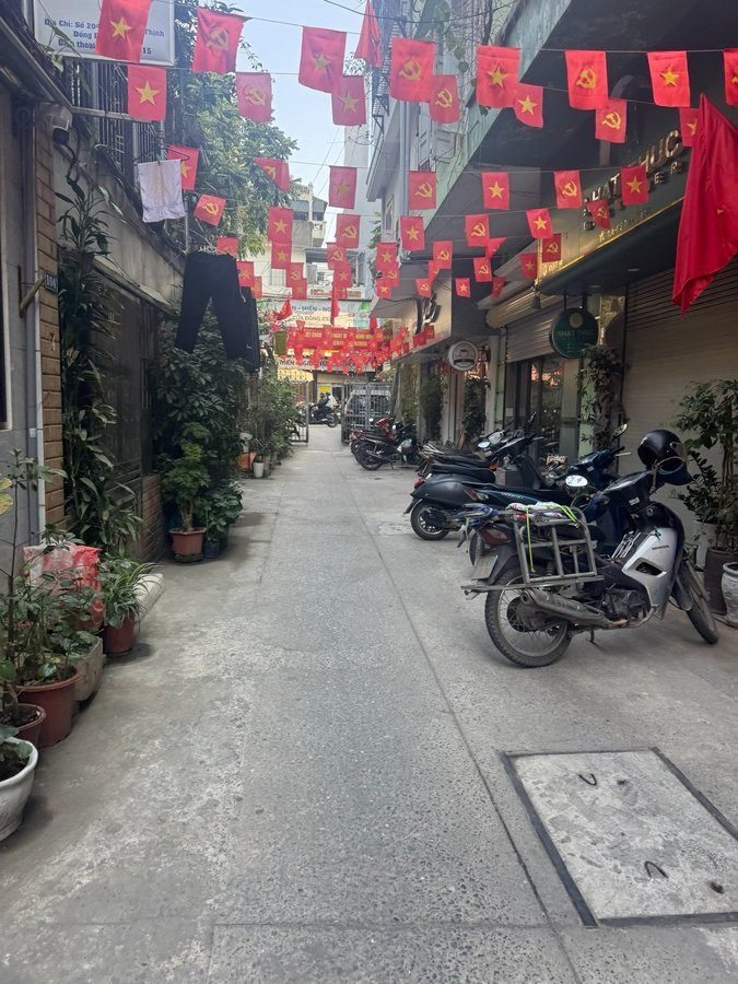 Bán Nhà Thái Thịnh. Đống Đa. Ô Tô. DT 58m2. MT 4m. 4 Tầng. Giá 21.3 Tỷ.