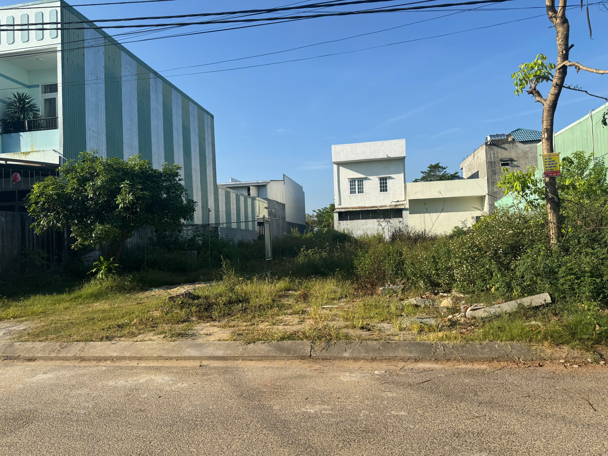 MỘT LÔ DUY NHẤT ĐƯỜNG THÂN NHÂN TRUNG, KDC AN HÀ - QUẢNG PHÚ GẦN CÔNG VIÊN.