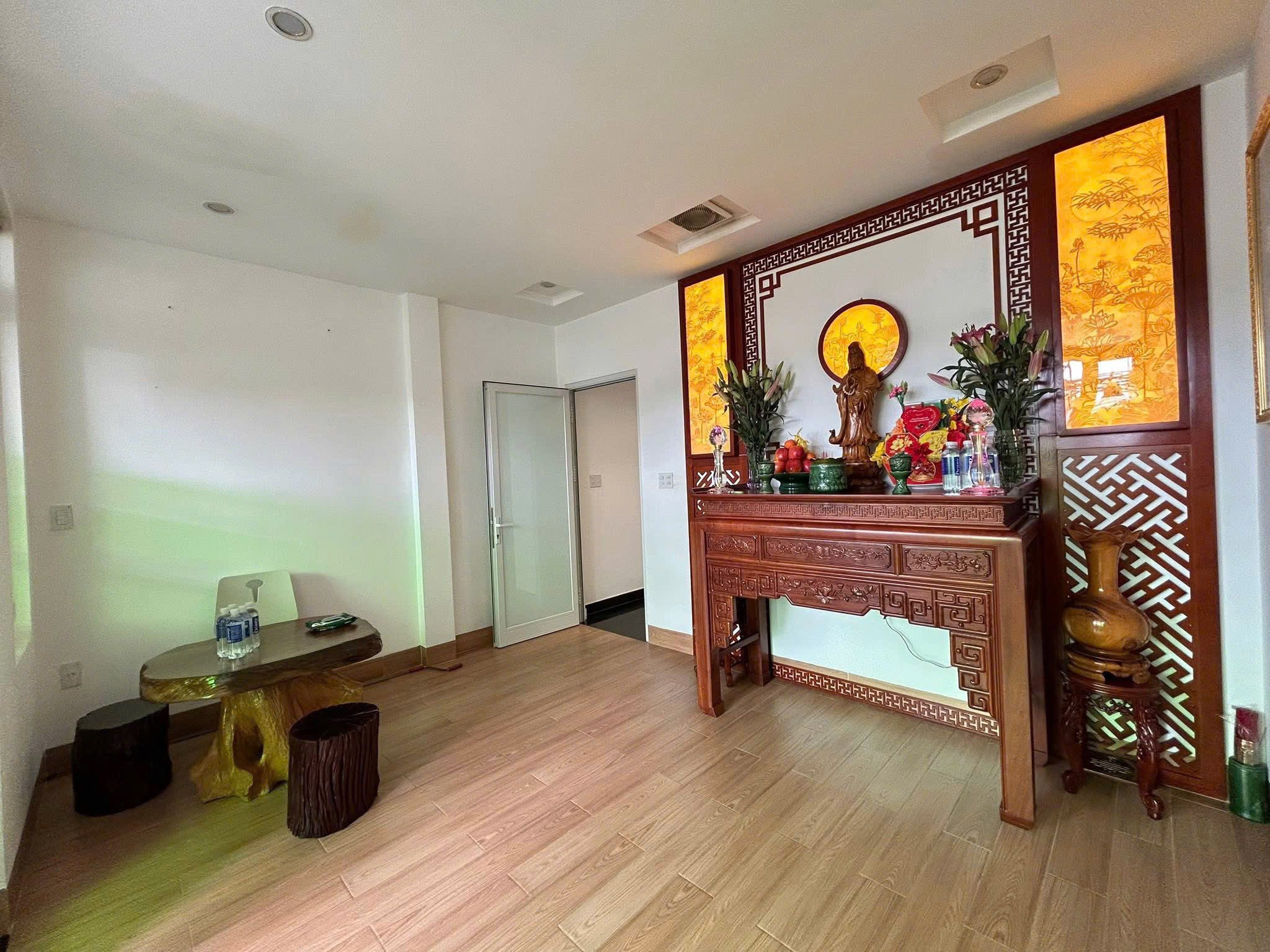 Bán nhà 3 tầng 3 mê đường Thân Nhân Trung, phường Hoà Khê, Đà Nẵng