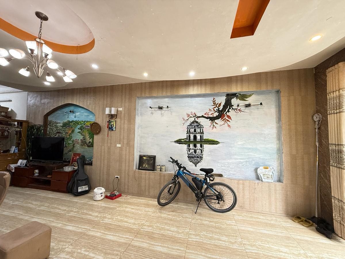 Nhà Thanh Đàm 97m² mặt tiền 5.1m, ngõ rộng, giá tốt