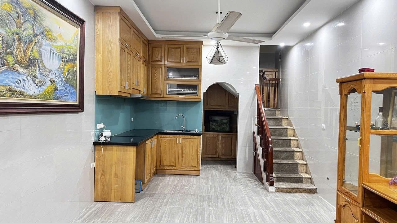 Cho Thuê Nhà Phố Thanh Đàm - Vĩnh Hưng - Hoàng Mai 42M² 3 Ngủ - Full Nội Thất - Giá Thuê 9tr