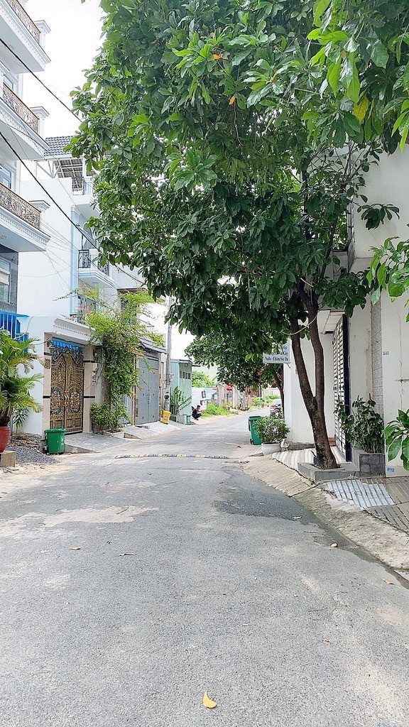 Bán lô đất Thạnh Lộc 08 An Phú Đông Quận 12 giáp Gò Vấp, hẻm 7m, gần khu du lịch Bến Xưa, xây 5 tầng, sổ hồng riêng