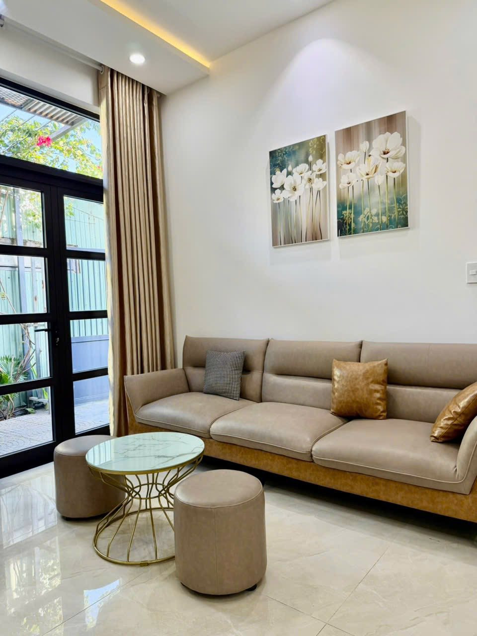 🏠 BÁN NHÀ THANH LONG – 5,XX TỶ – 3 TẦNG 3 MÊ – 3 PHÒNG NGỦ 3 WC – SÂN THƯỢNG THOÁNG