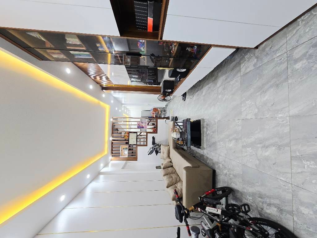 10.1 tỷ – Bán nhà Thanh Nhàn 49m² x 4 tầng, ô tô trước nhà, ở yên tĩnh giữa trung tâm