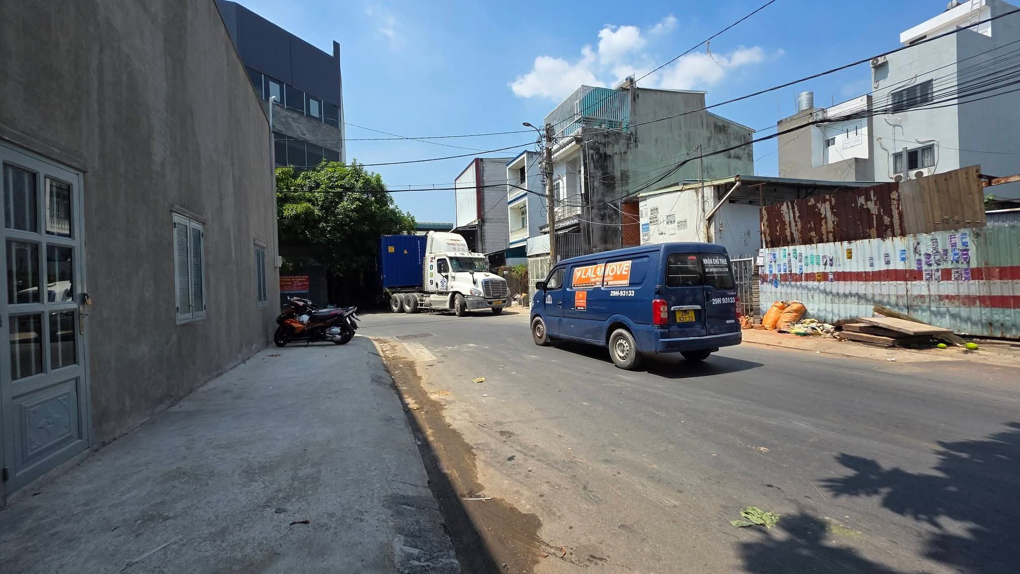 🟥Bán đất mặt tiền Đặng Công Bỉnh ngay VinHomes Hóc Môn 700m² có sẵn 250m² thổ cư giá rẻ nhất khu vực chỉ 11.5 tỷ