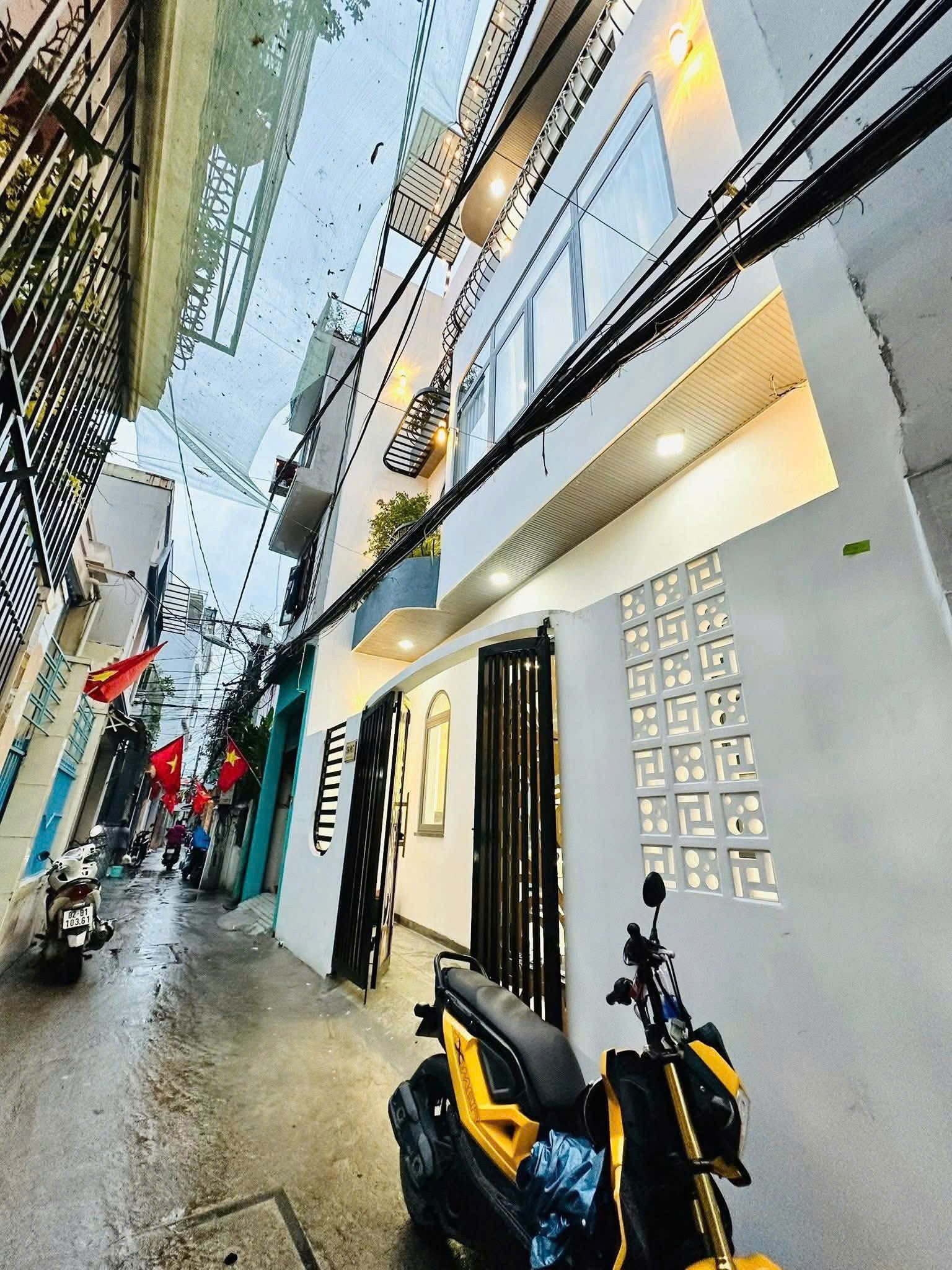 Cho thuê nhà sân vườn kiệt 3/2 Hải Châu 📌📌📌LÀM VIỆC TRỰC TIẾP GIÁ TỐT !!!