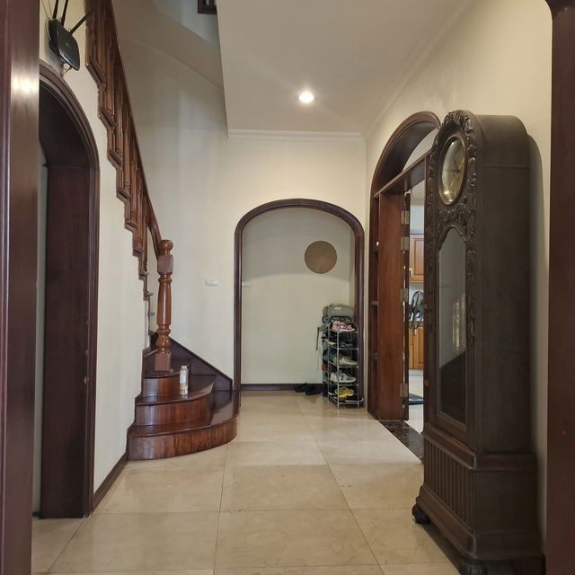 BIỆT THỰ LÔ GÓC DỊCH VỌNG – 296M2 – MT 15M – GIÁ TỐT NHẤT KHU – HIẾM CÓ KHÓ TÌM
