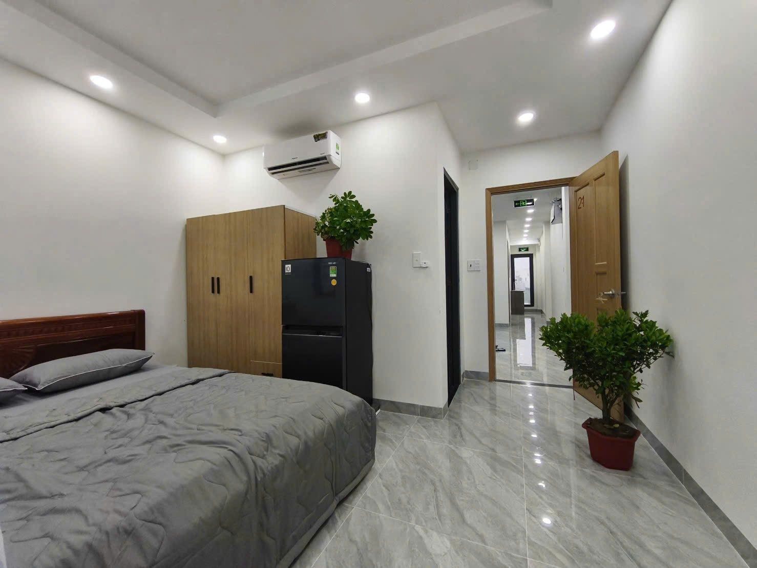 CHÍNH CHỦ CHO THUÊ CHDV MINH KHỞI - CÓ BAN CÔNG, Thang máy, BẾP TÁCH RIÊNG - GIÁ 4TR