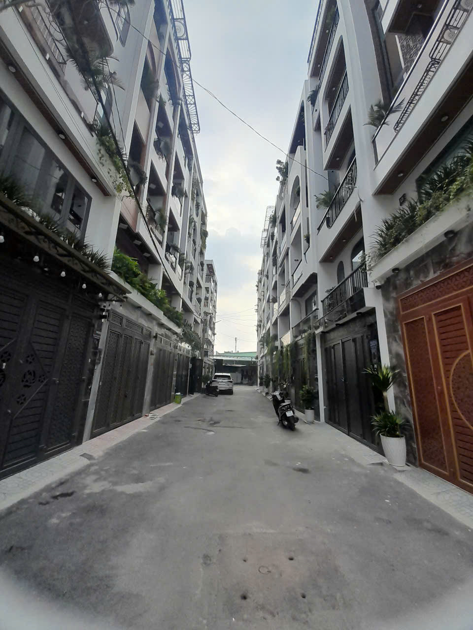Bán Nhà Thạnh Xuân 25, Phường Thới An, Quận 12 – Căn Góc 4 Tầng 2 Mặt Hẻm Xe Tải