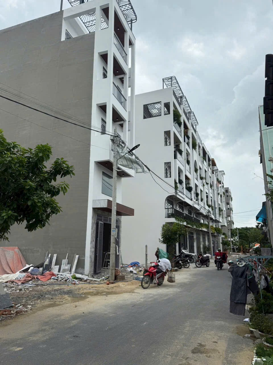 NGUỒN TÀI CHÍNH CỰC HIẾM – GIÁ CHỈ BẰNG 50% ĐỊNH GIÁ BANK 5.55x34m Đúng 1 Sẹc Thạnh Xuân 25