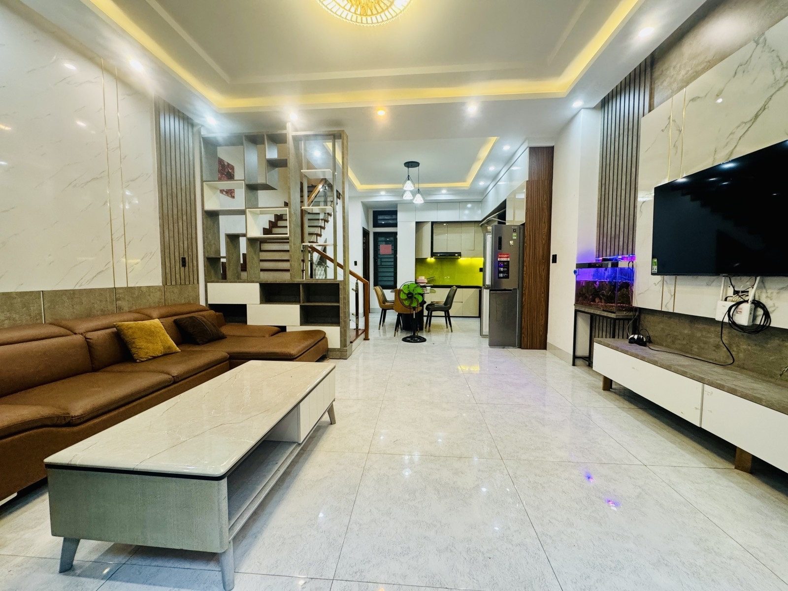 BÁN NHÀ TRUNG TÂM HẢI CHÂU TIỆN ÍCH BẠC NGÀN