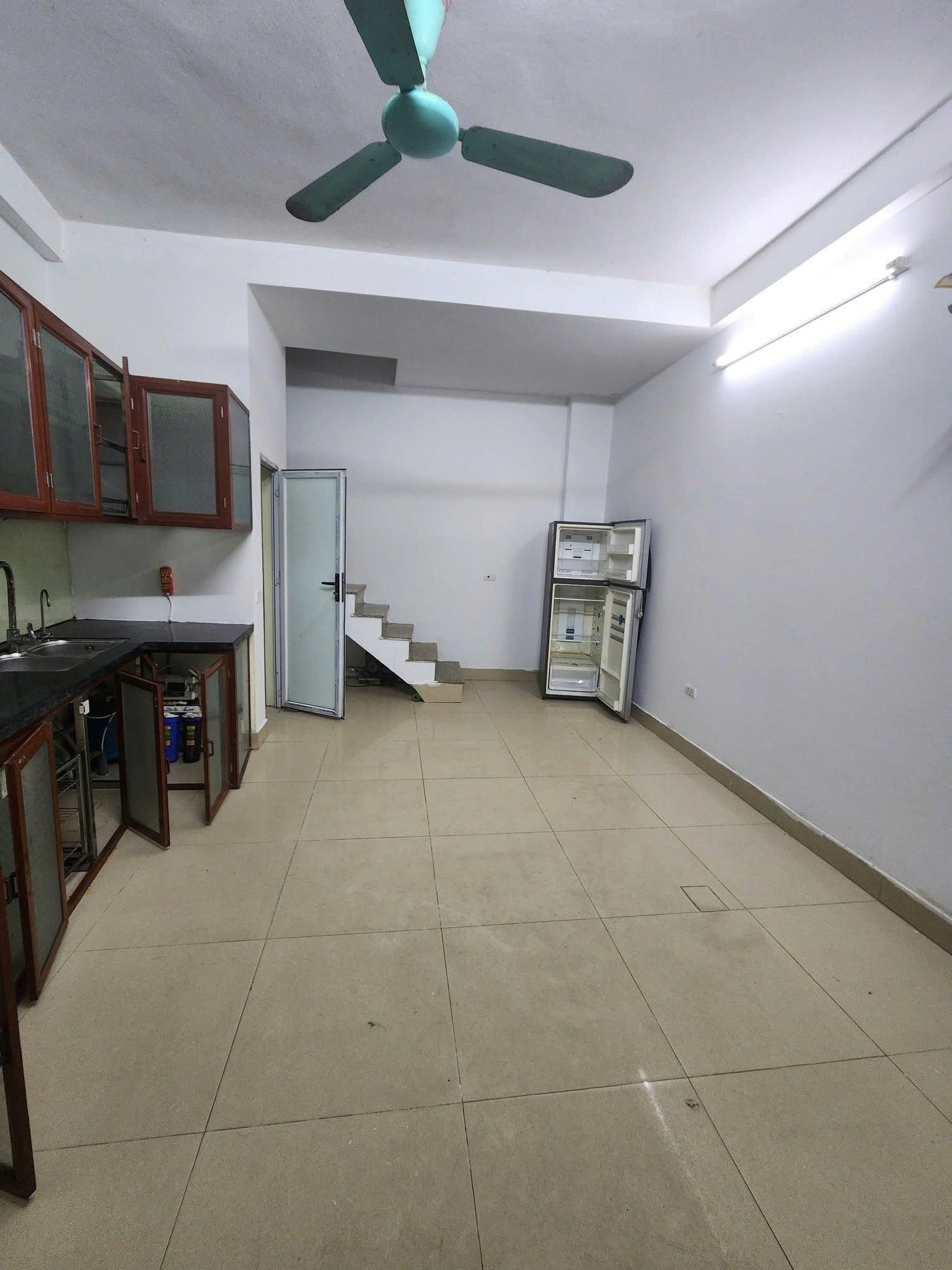 Cho thuê nhà ngõ 1 Thiên Hiền, Mỹ Đình - Nam Từ Liêm 30M x 4T SƠN SỬA SẠCH SẼ giá 10tr