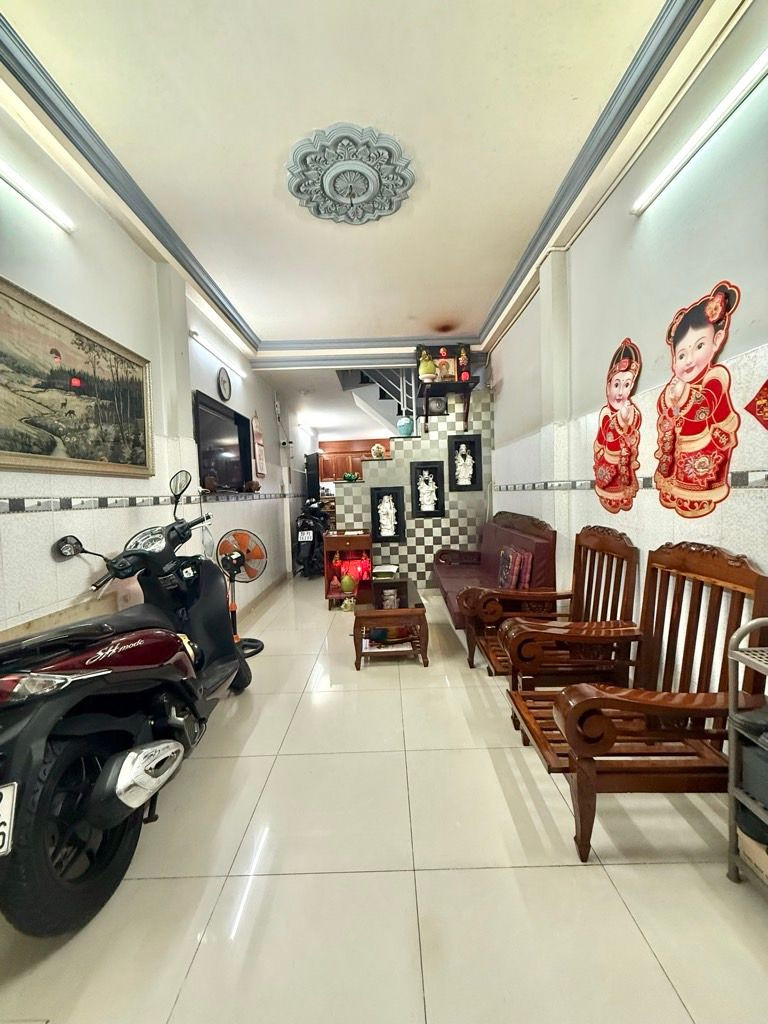 TÂN BÌNH - HẺM VIP THÔNG 373 LÝ THƯỜNG KIỆT - 2 TẦNG BTCT - XE HƠI TẬN CỬA