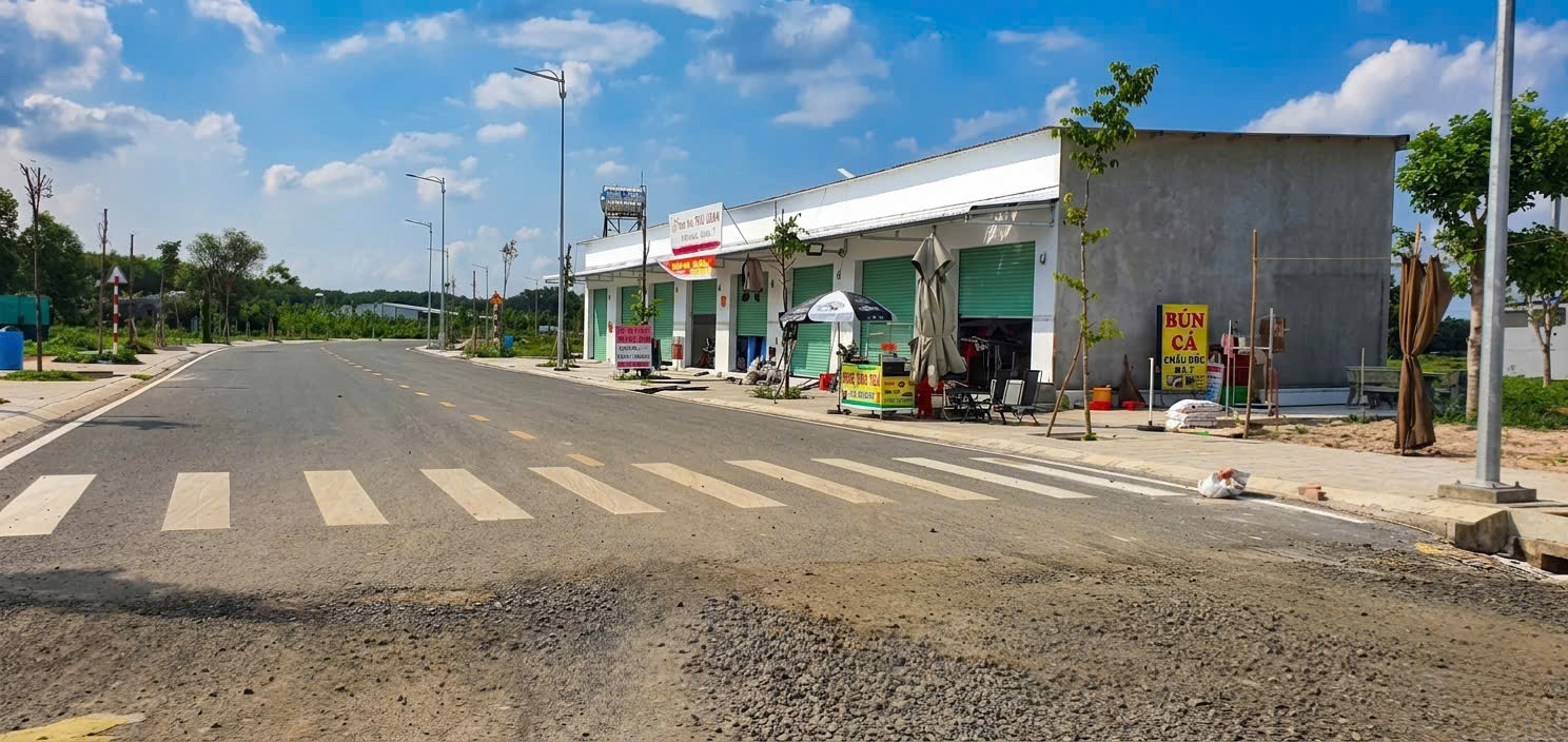 CHÍNH CHỦ BÁN 10 LÔ F0 CHƠN THÀNH 5.84x55.68M ĐƯỜNG 12M - ĐỐI DIỆN CV ASHITA