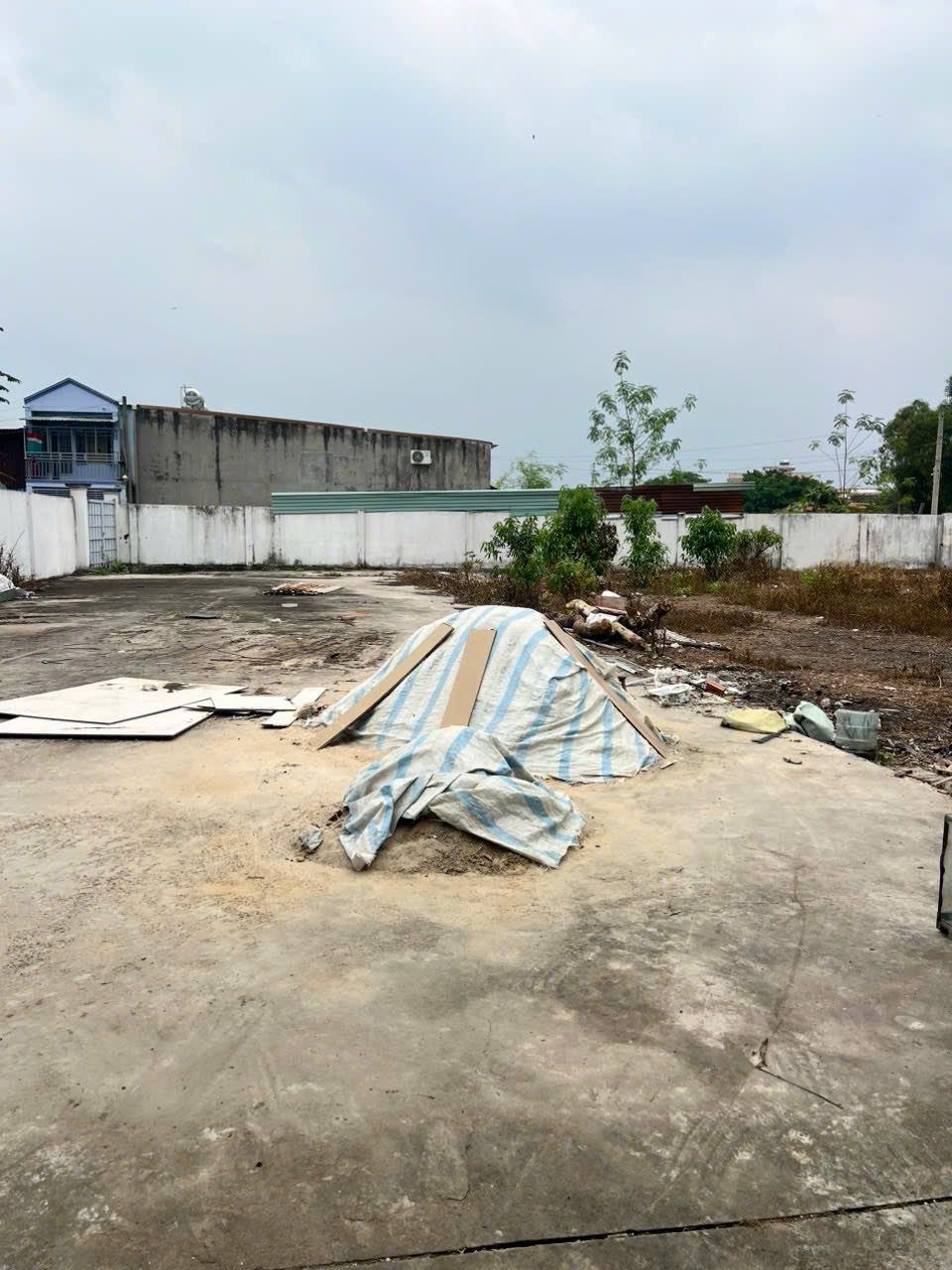 Bán nhà 61/3R ấp Đông xã Thới Tam Thôn huyện Hóc Môn 1474m2 full thổ cư