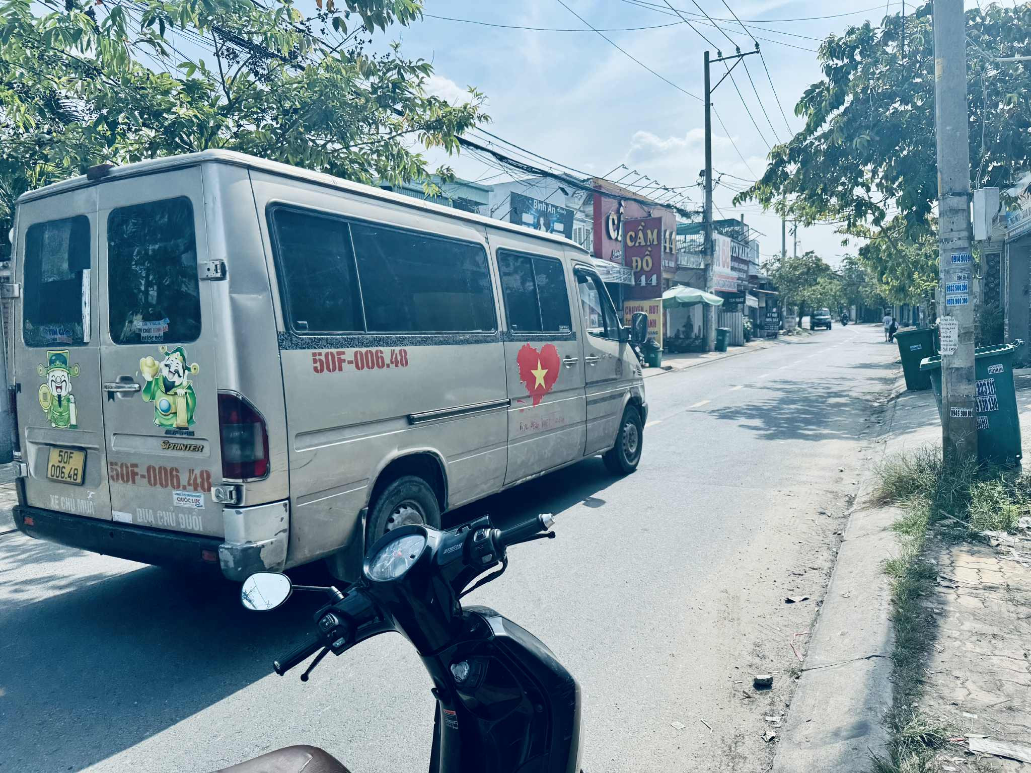 Bán nhà cũ 2 TẦNG 3002m THỔ CƯ (10Mx30), 10,5 tỷ, giá tốt Nguyễn Thị Ngâu, Hóc Môn