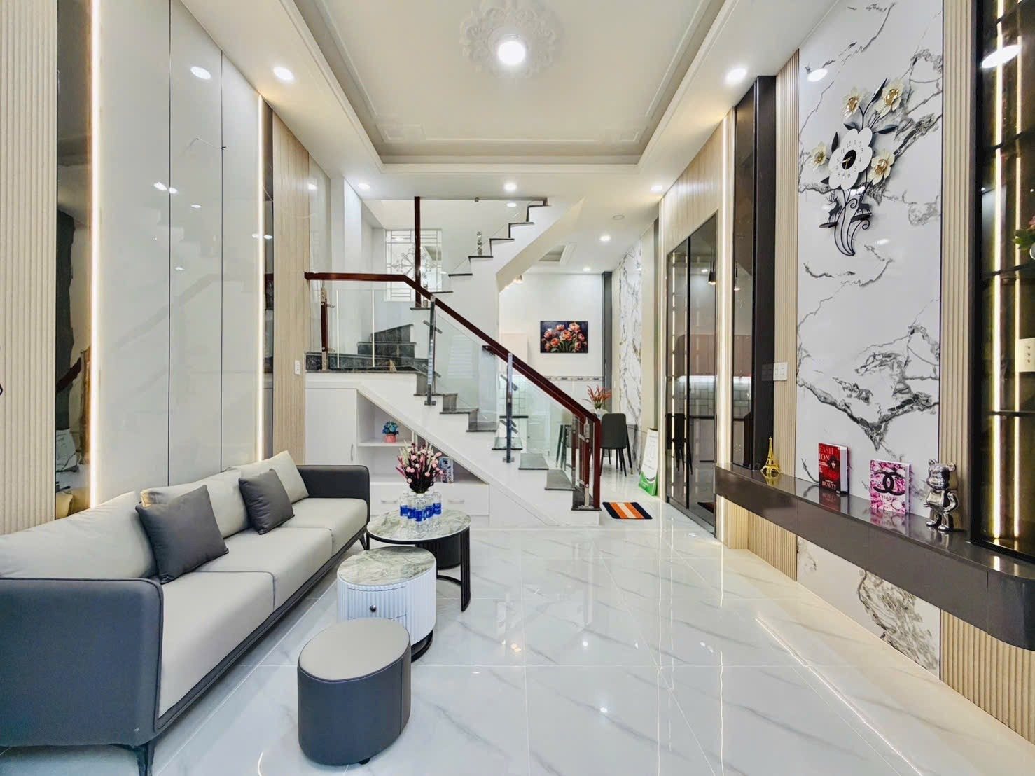 THỐNG NHẤT, GÒ VẤP • SIÊU PHẨM • 32M2 x 2 TẦNG • FULL NỘI THẤT • CHỈ 4.55 TỶ.