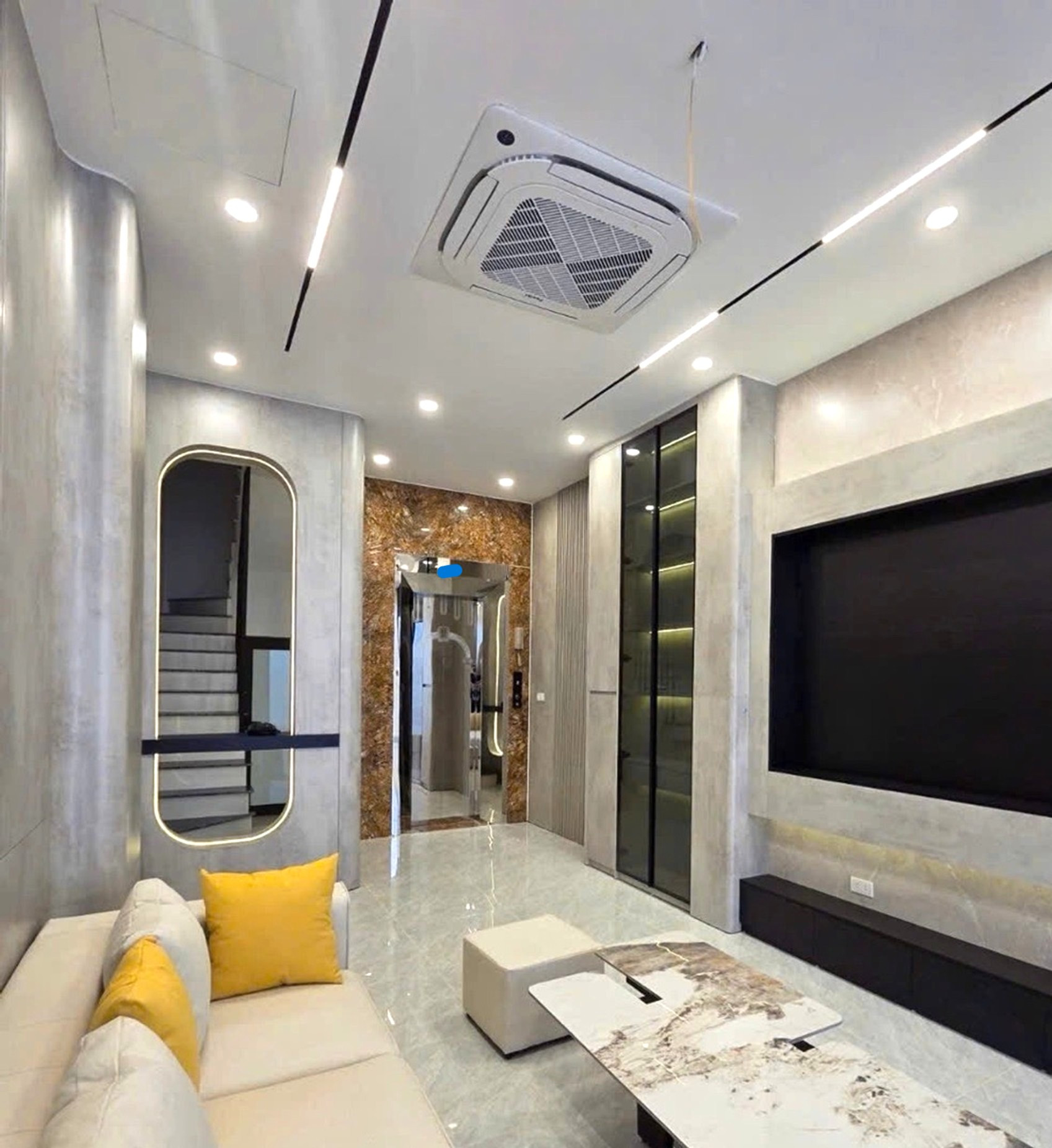 BÁN NHÀ THƯỢNG THANH, VIỆT HƯNG 40M²- 6 TẦNG THANG MÁY, NGÕ NÔNG RỘNG, GẦN Ô TÔ