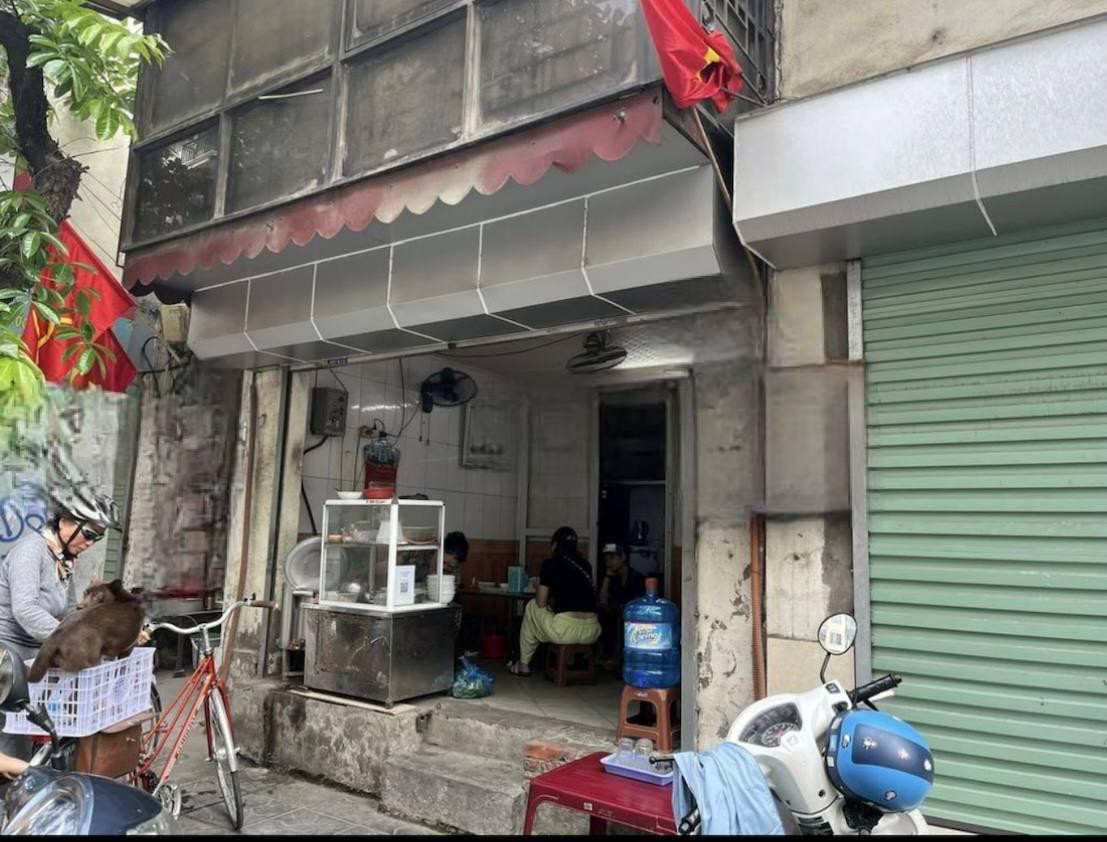 Cho Thuê Mặt Bằng Kinh Doanh 24M² (Cửa Hàng) Phố Thụy Khuê - Ba Đình / Giá Thuê 8 Tr/ Tháng