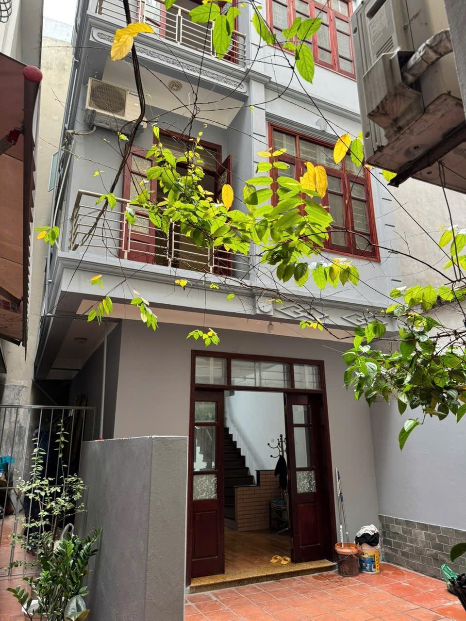 Cho Thuê Nhà Ngõ 324 Thụy Khuê - Tây Hồ 35M² 4 Tầng 3 Ngủ - Nội Thất CB - Ngõ Thông Thoáng - Ở Ngay - Giá Thuê 12tr