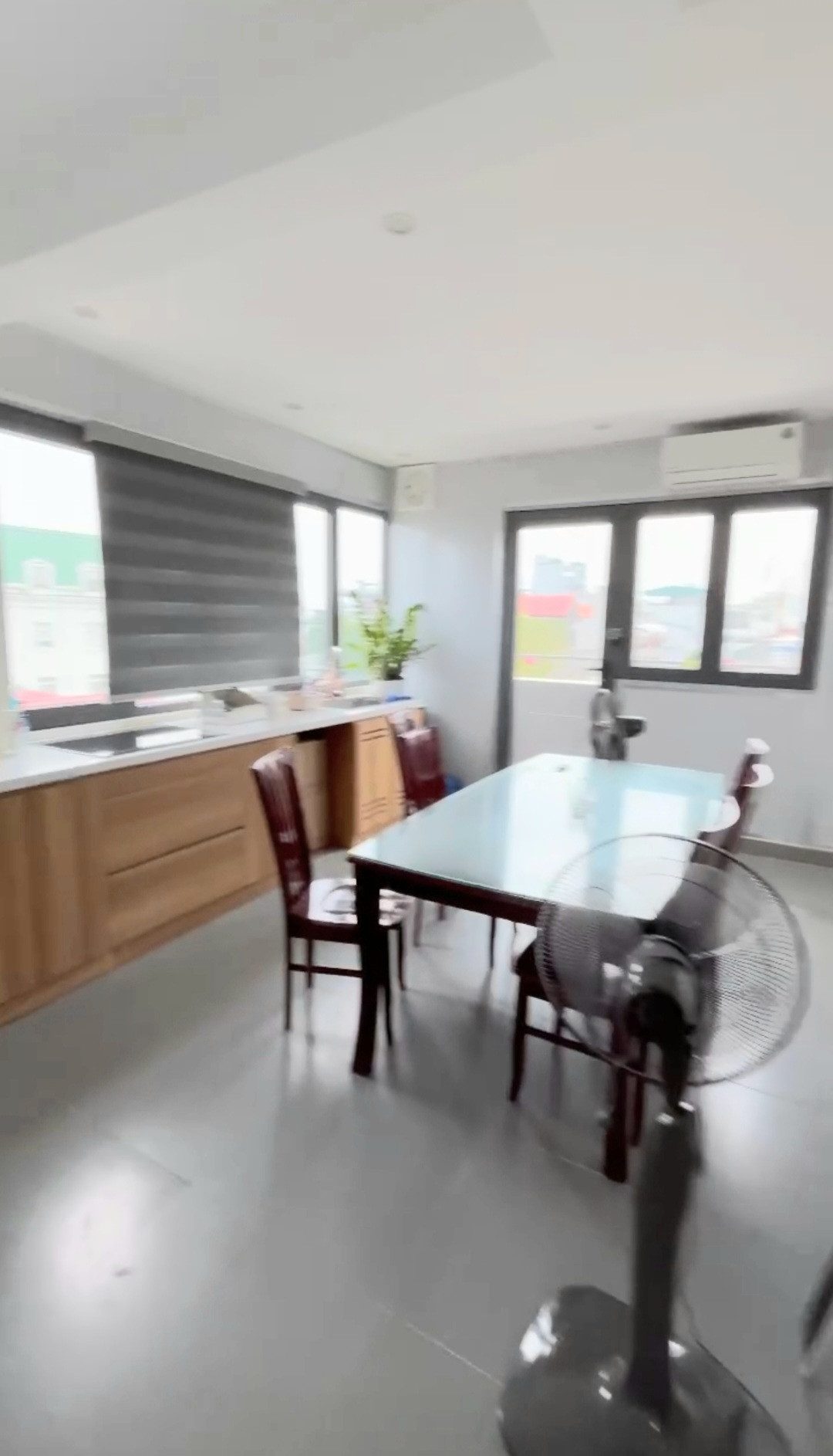 Cho thuê nhà ngõ 125 Thụy Khuê 55M² 5 Tầng 5 Ngủ - Nội Thất CB - Gần Phố, Gần Hồ - Vừa Ở, Kinh Doanh Homestay - Giá Thuê 16tr ( Có Videos)