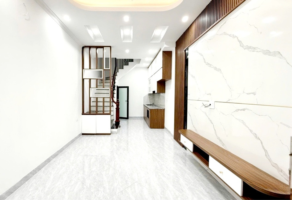 Nhà đẹp Thụy Phương, gần phố, 30m² x 5 tầng, ở ngay, giá hơn 7 tỷ