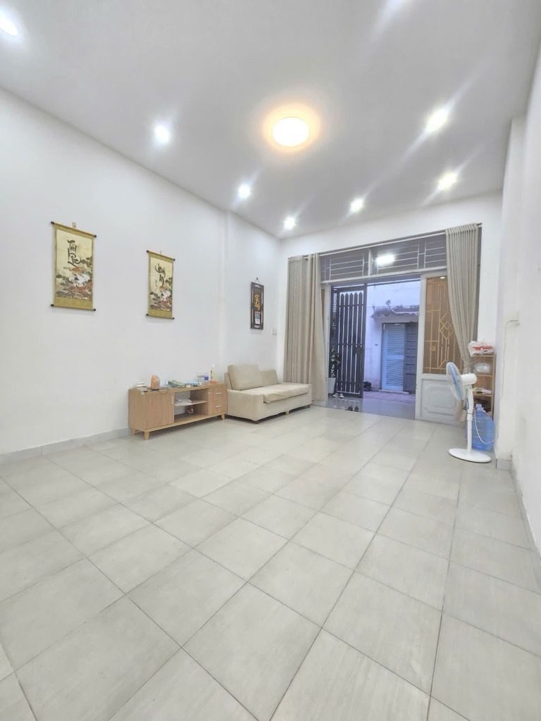 NHÀ 2 TẦNG TIỀN GIANG GẦN SÂN BAY - DỌN VÀO LÀ Ở - 2PN - 65M2 - NHỈNH 9 TỶ