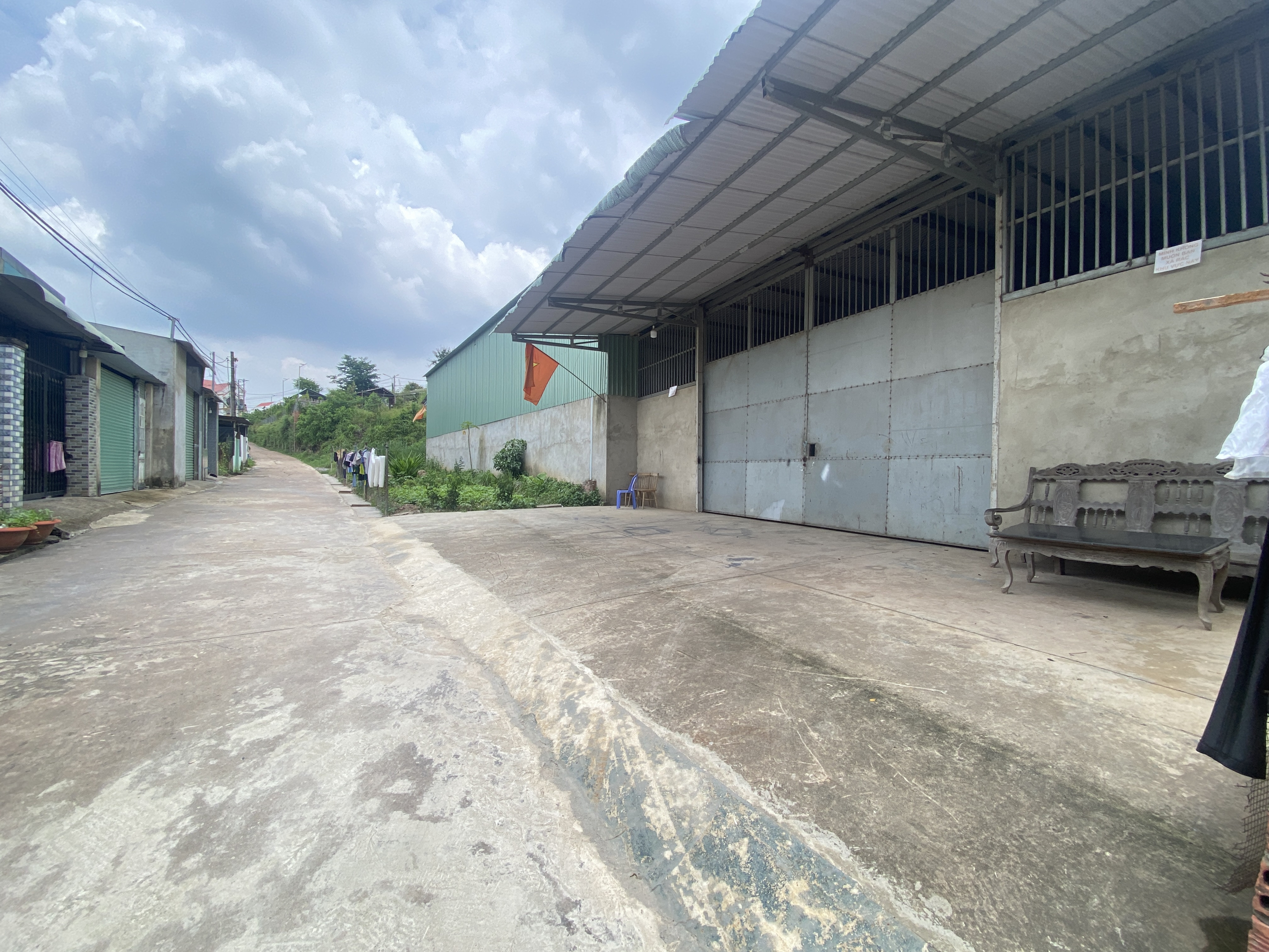 Bán đất 4184.9m² có sẵn 300m² thổ cư ngang 46m giá 20 tỷ tại Đường Tỉnh 767 Xã Bình Minh