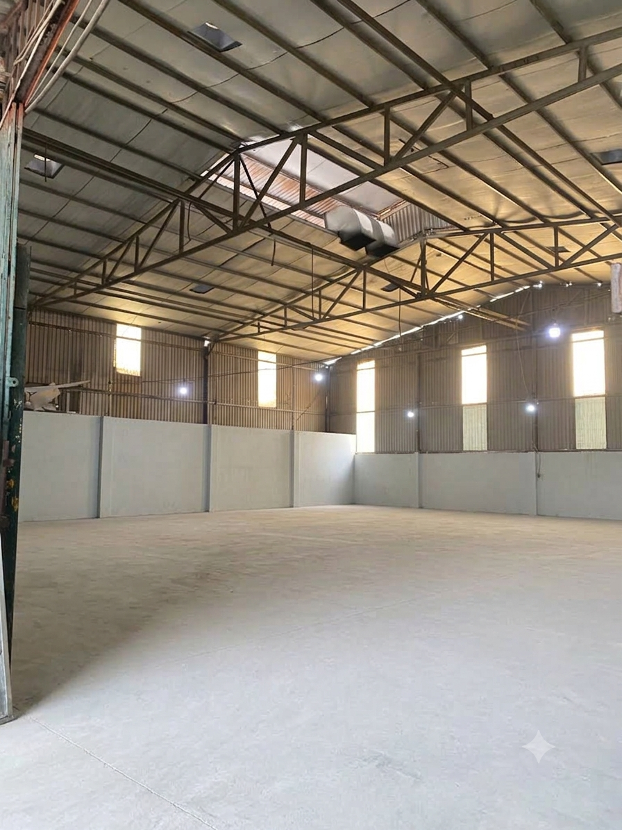 BÁN NHÀ XƯỞNG 2 TẦNG TỈNH LỘ 10 NGANG BỀ THẾ 27M 1300M2 DÒNG TIỀN 6000 TR/N